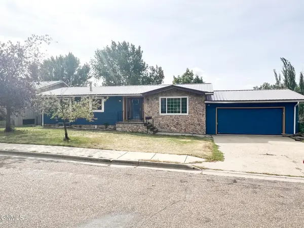 709 Park Avenue E, Watford City, ND 58854
