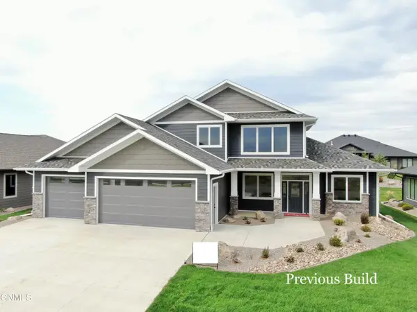 6009 Crested Butte Road, Bismarck, ND 58503
