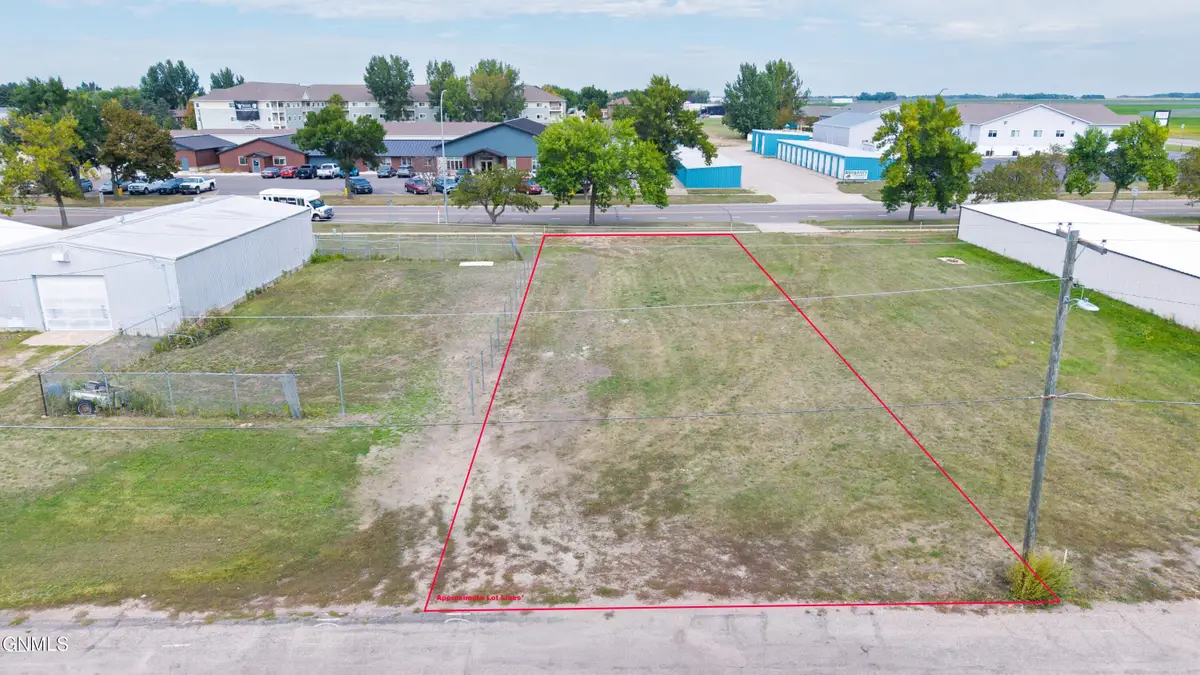 1012 13th Street Ne, Jamestown, ND 58401 - #1