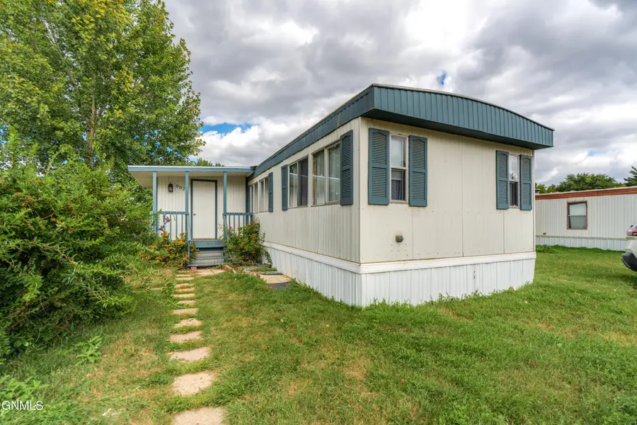 902 S Frontier Trail, Mandan, ND 58554 - #2