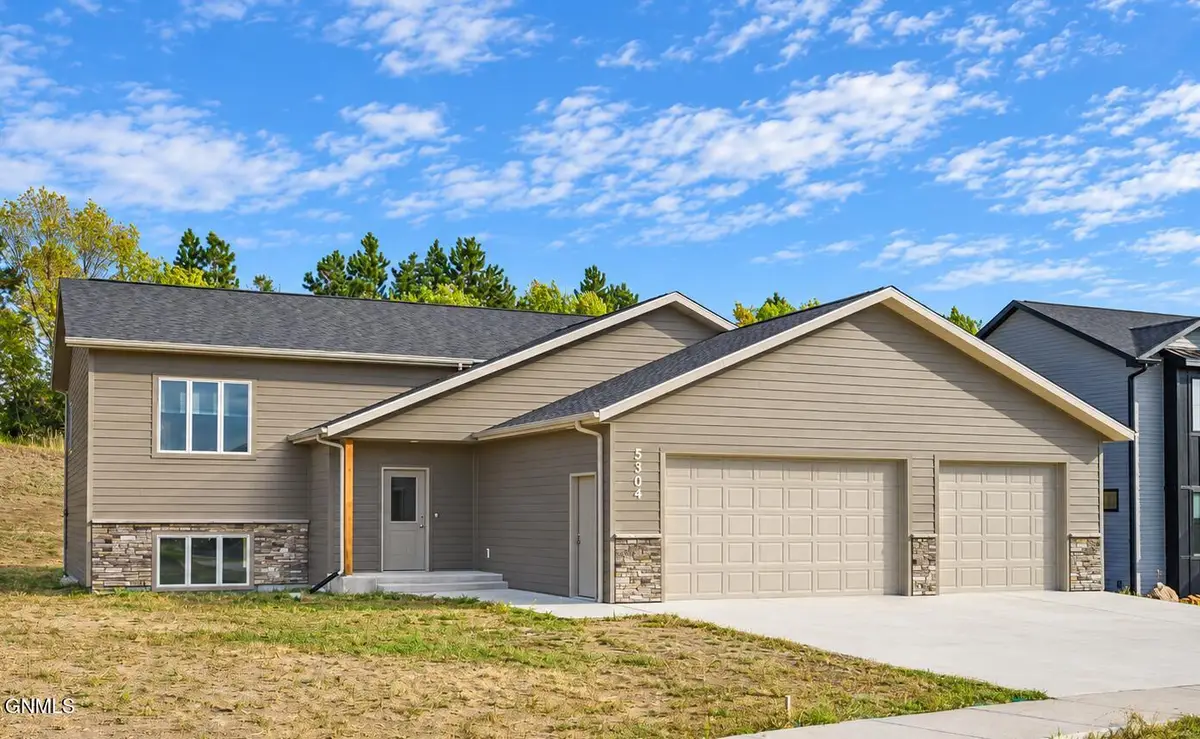 5304 Cobalt Drive, Bismarck, ND 58503 - #1