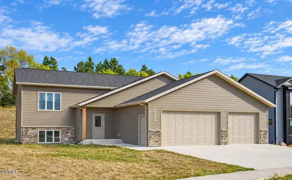 5304 Cobalt Drive, Bismarck, ND 58503