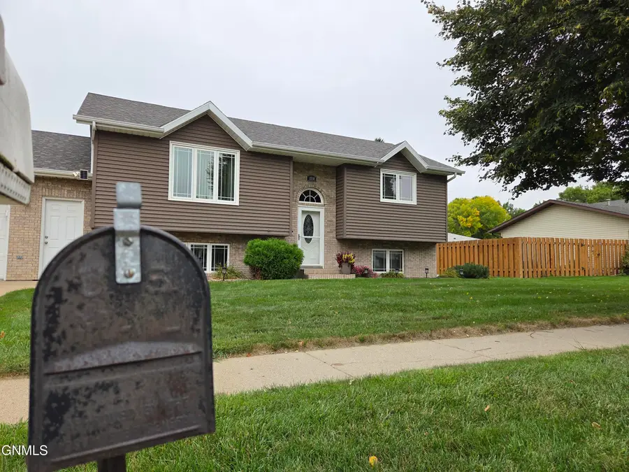 1718 Billings Drive, Bismarck, ND 58504 - #2