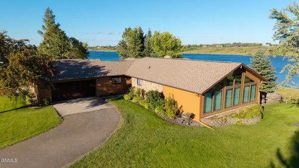 4650 4th Avenue Nw, Jamestown, ND 58401