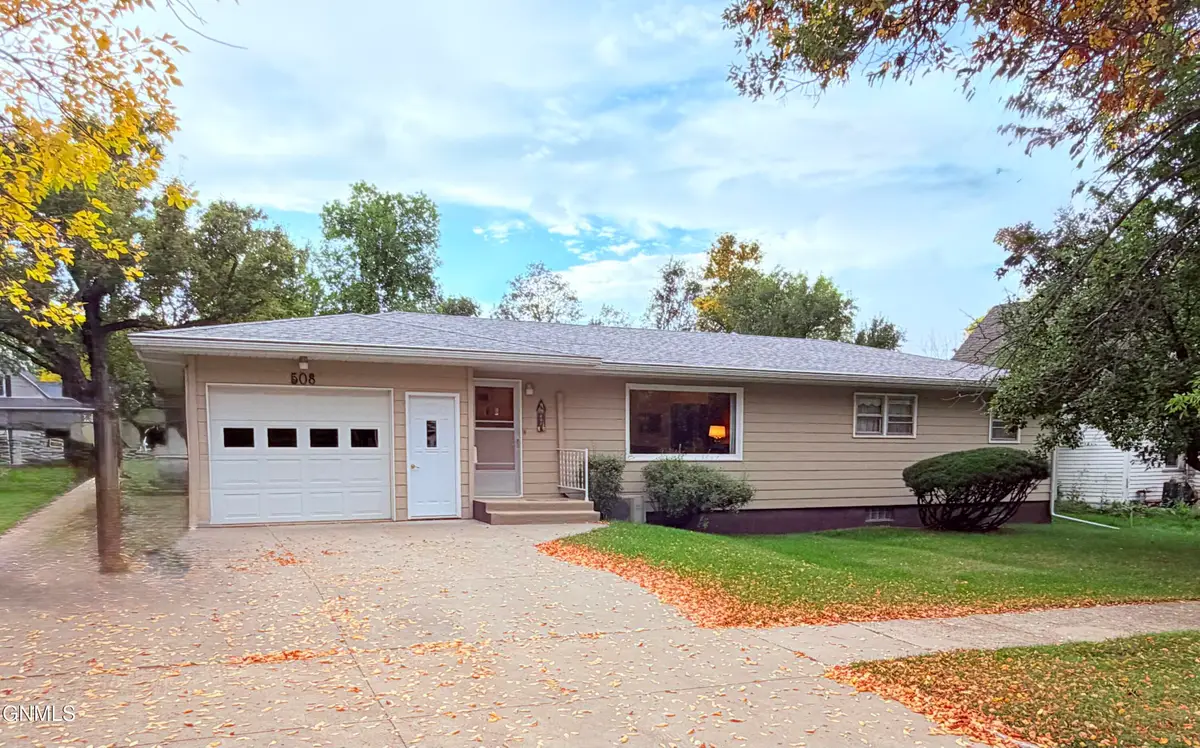 508 1st Street Se, Crosby, ND 58730 - #1