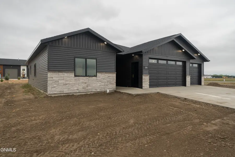 200 Paradise Drive, Bismarck, ND 58504 - #3