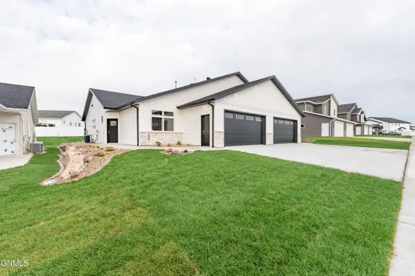 4116 Platinum Street, Bismarck, ND 58503