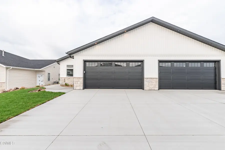 4116 Platinum Street, Bismarck, ND 58503 - #3