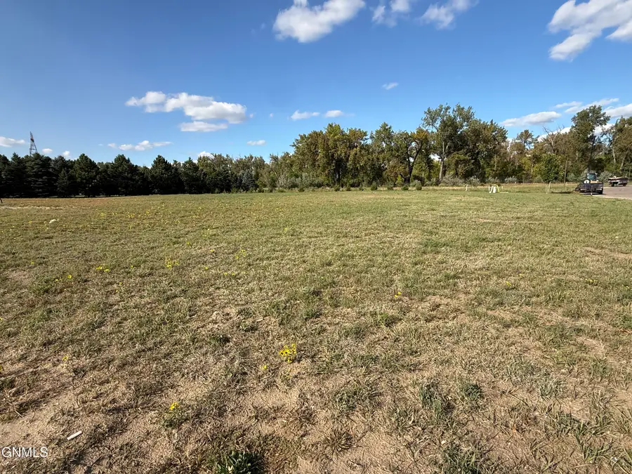 6500 Misty Waters Drive, Bismarck, ND 58503 - #2