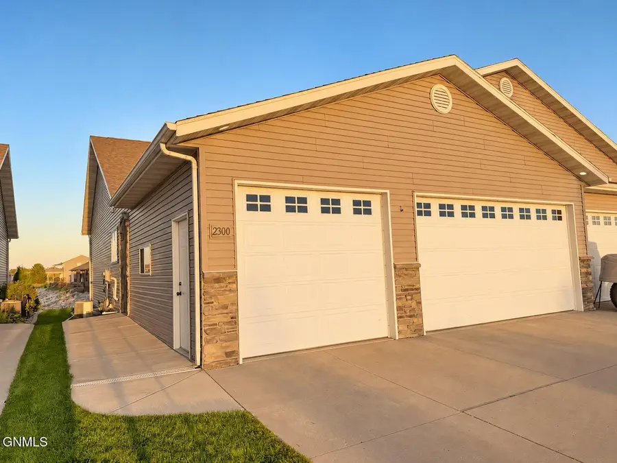 2300 Marina Road Se, Mandan, ND 58554 - #3