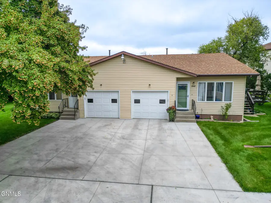 2949 Manitoba Lane, Bismarck, ND 58503 - #2