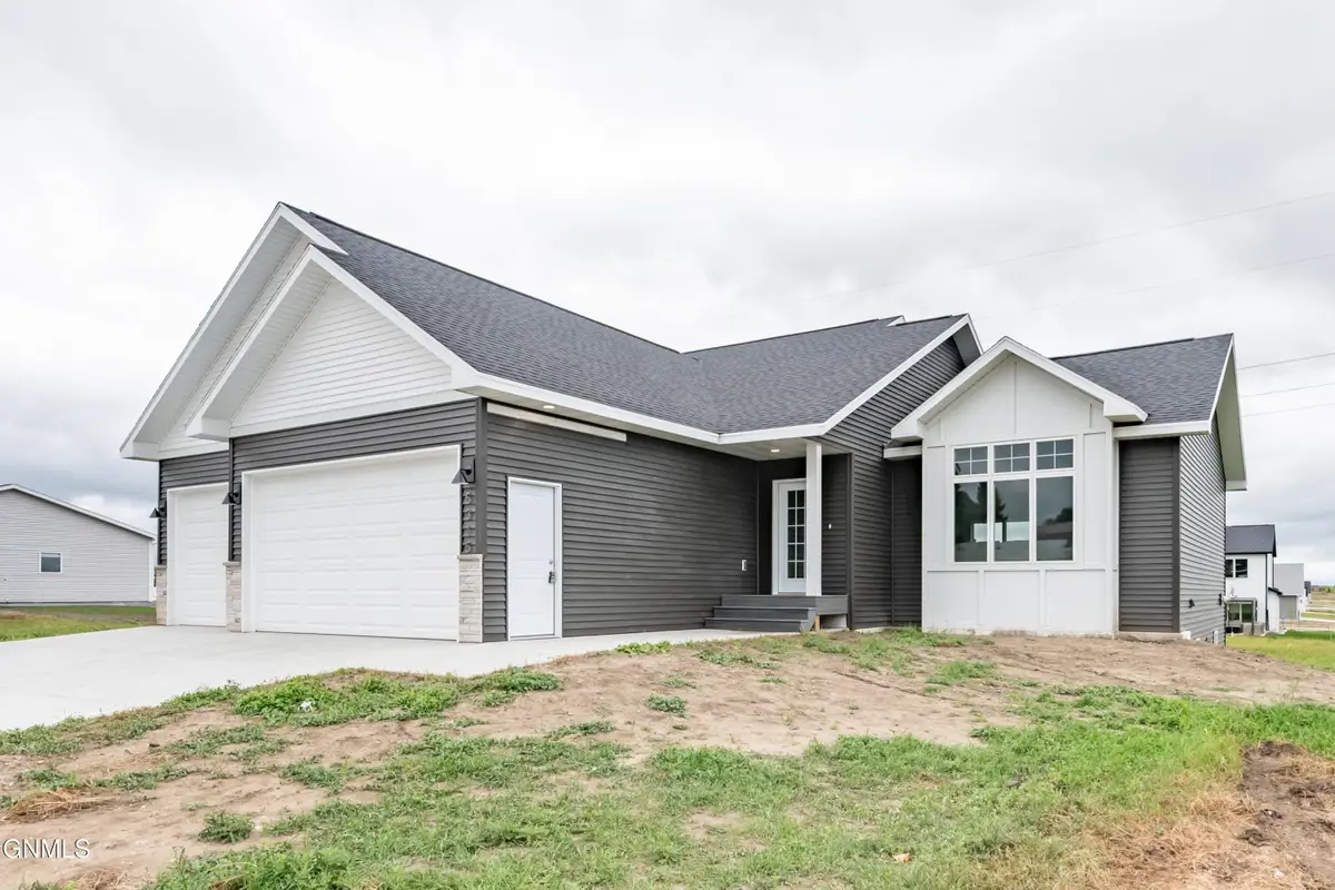 5315 Hendrickson Drive, Bismarck, ND 58504 - #1