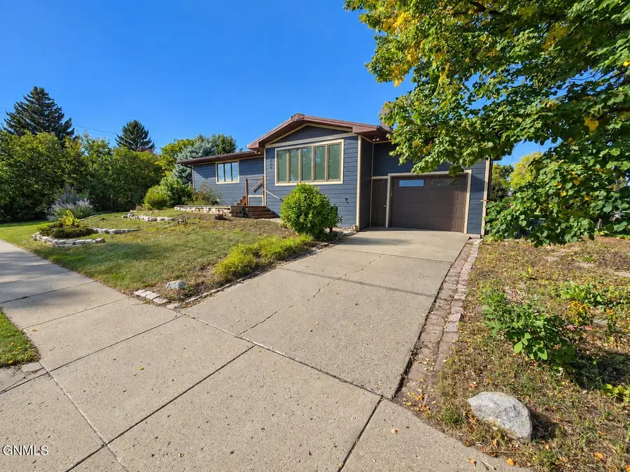 316 E Capitol Avenue, Bismarck, ND 58501 - #2