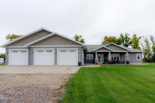 6905 Highway 200, Carrington, ND 58421
