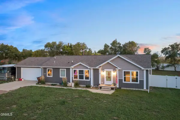 12588 32nd A Street Nw, Watford City, ND 58854