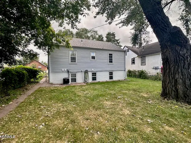 310 15th Street N, Bismarck, ND 58501 - #3