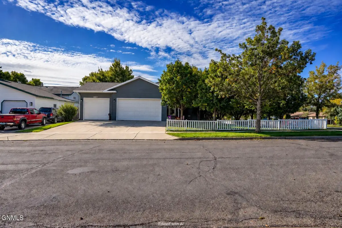 103 Edmonton Drive, Bismarck, ND 58503 - #1