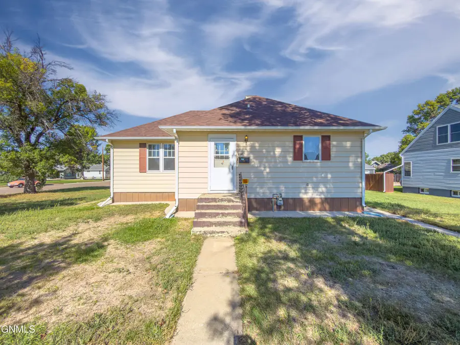 619 4th Street Sw, Sidney, MT 59270 - #2