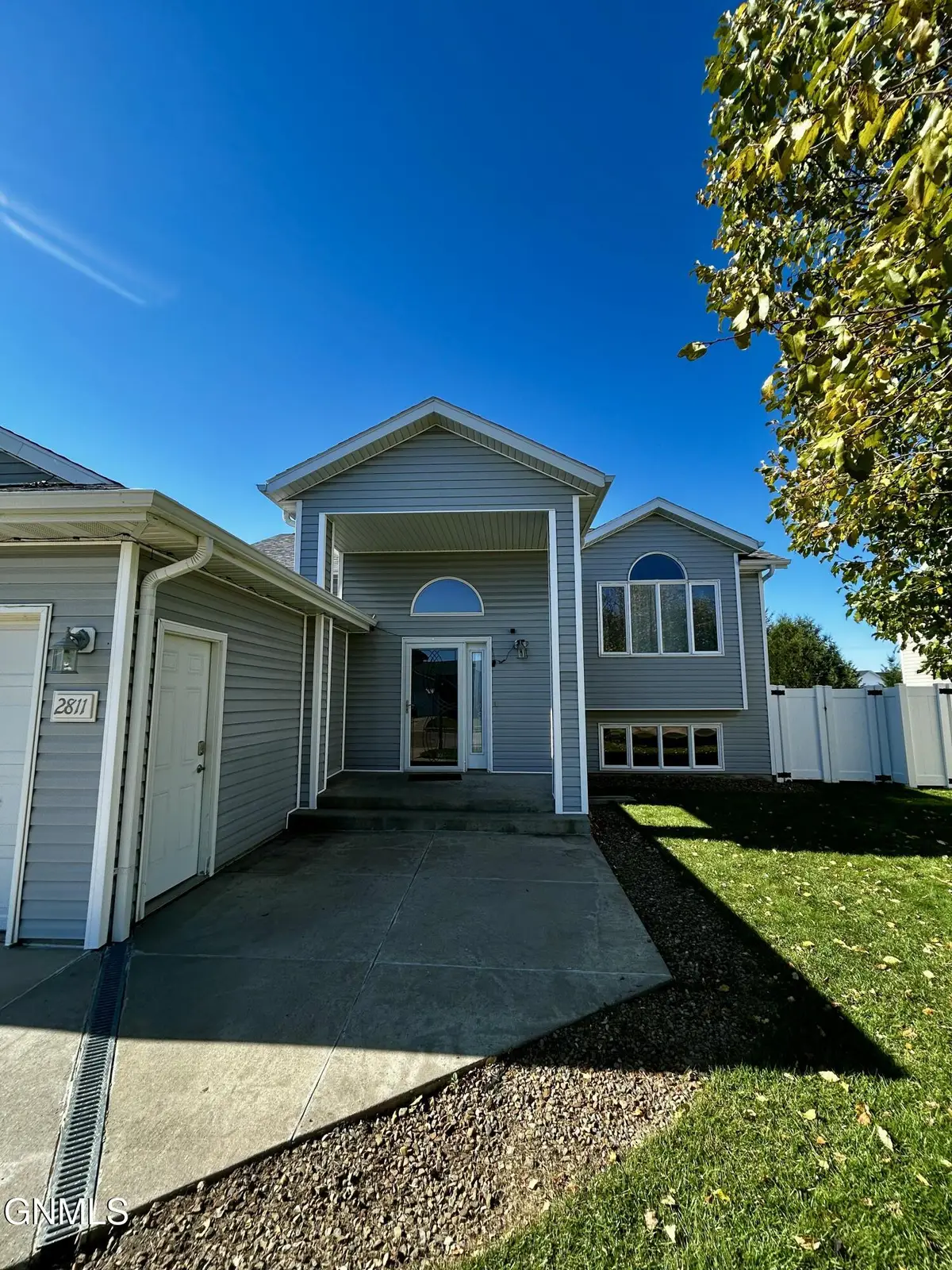 2811 Plainview Drive Se, Mandan, ND 58554 - #1