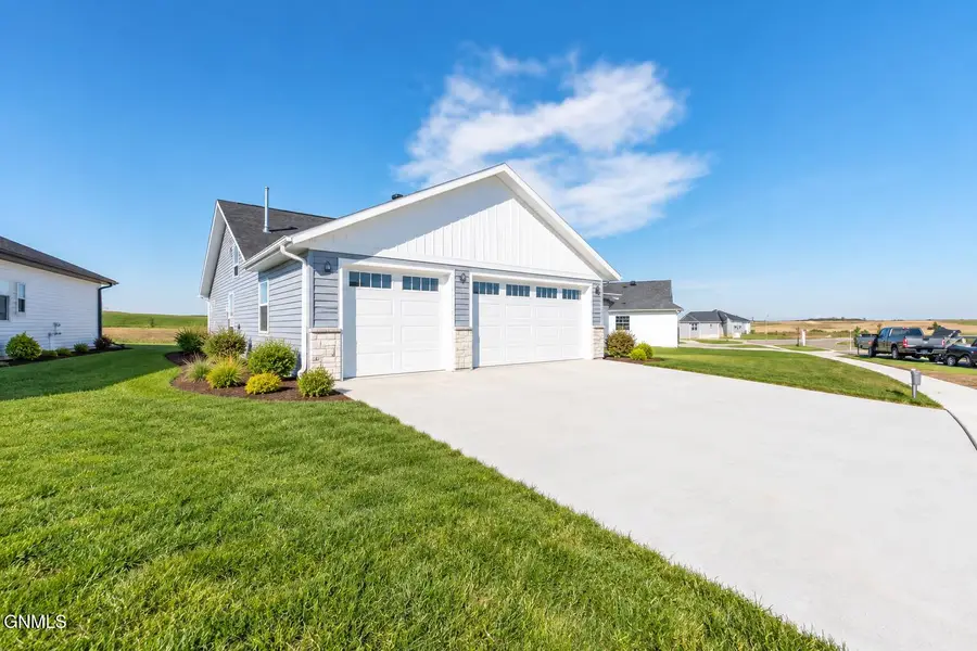 5906 Theodore Lane, Bismarck, ND 58503 - #3