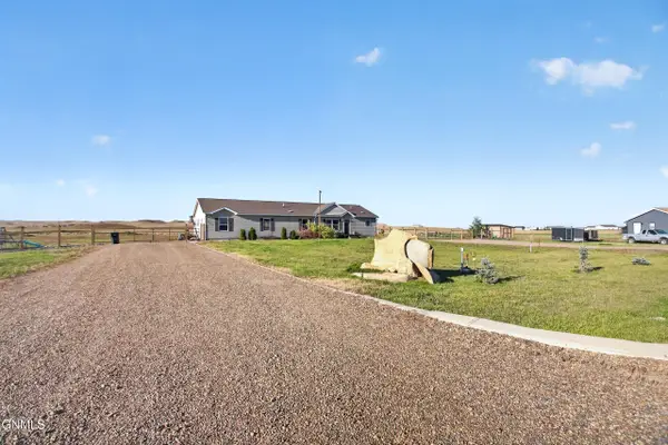 3223 125y Avenue Nw, Watford City, ND 58854