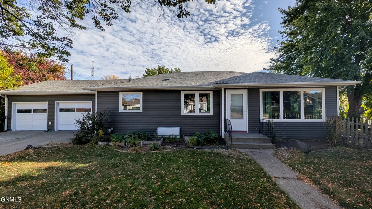1117 Mandan Street, Bismarck, ND 58501 - #1