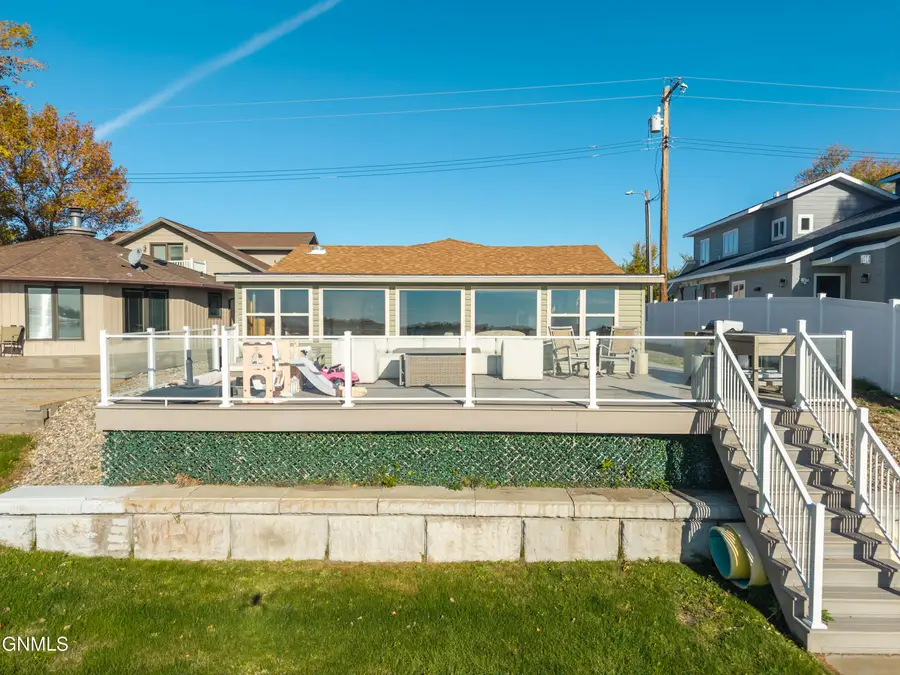 324 Lakeview Drive, Dawson, ND 58428 - #2