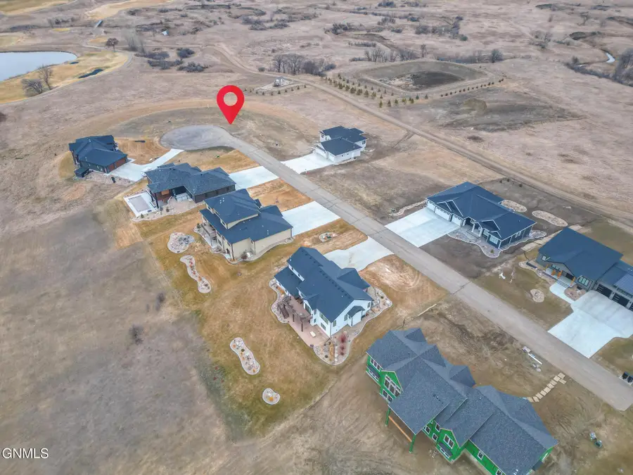 8531 Norman Place, Bismarck, ND 58503 - #2