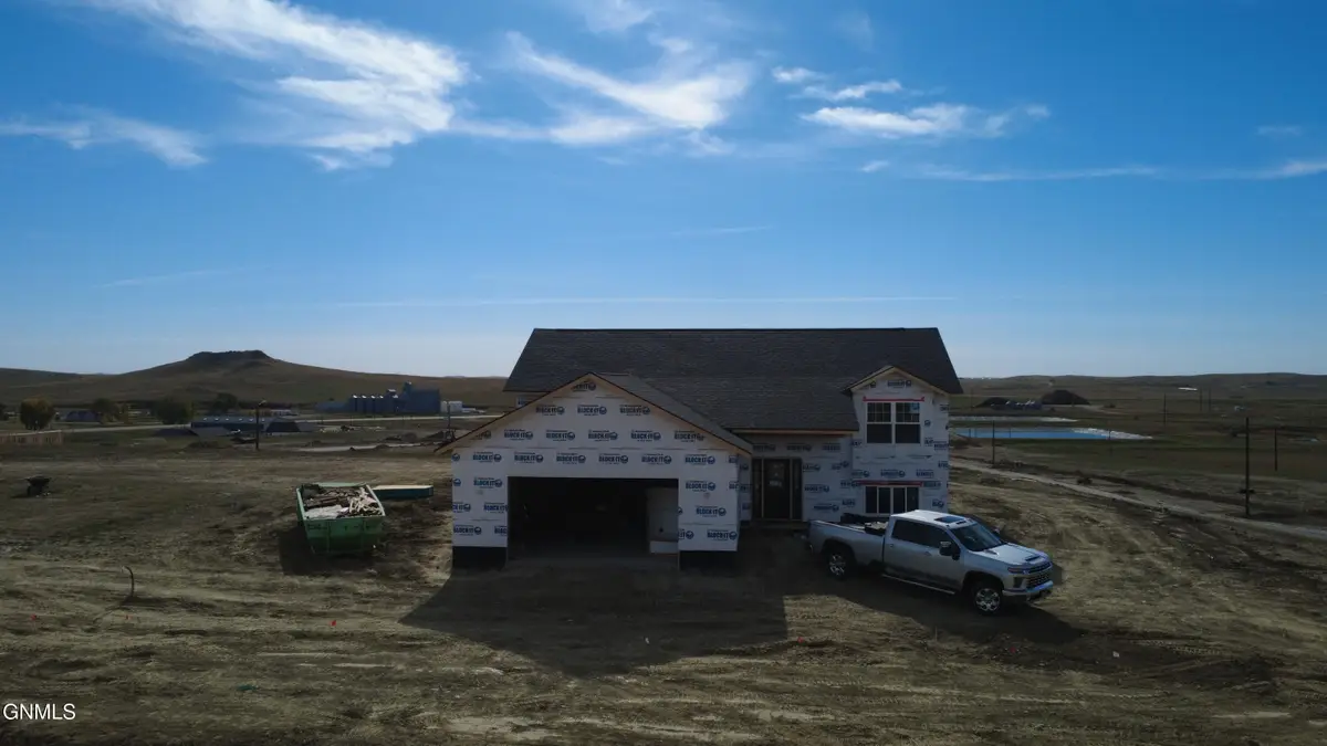 311 Poplar Place W, Alexander, ND 58831 - #1
