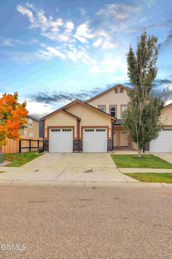 718 40th Street E, Williston, ND 58801