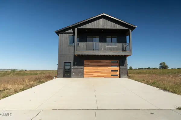 5830 28th Avenue Se, Lincoln, ND 58504