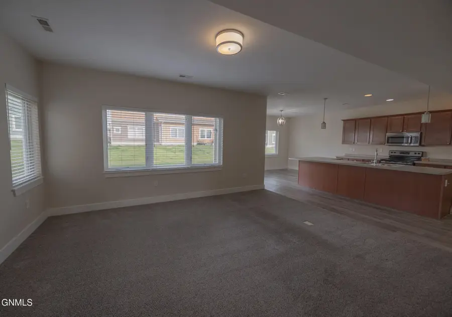 2722 27th Street W, Williston, ND 58801 - #2