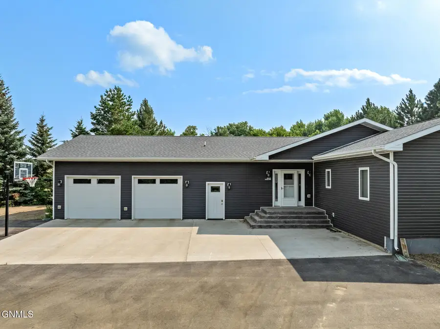 10001 Project Road S, Burlington, ND 58722 - #2