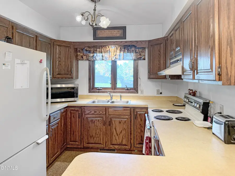 155 2nd Street N, Carrington, ND 58421 - #3