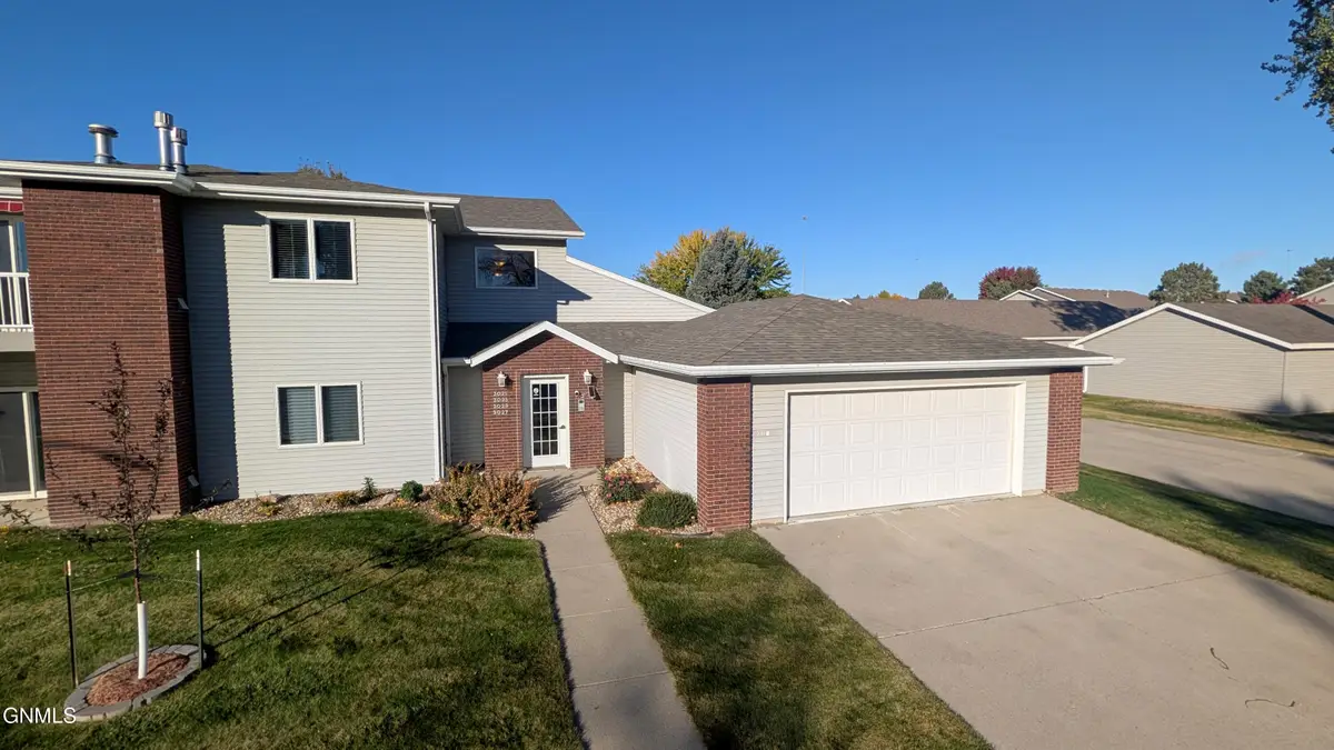 3025 Marina Road Se, Mandan, ND 58554 - #1
