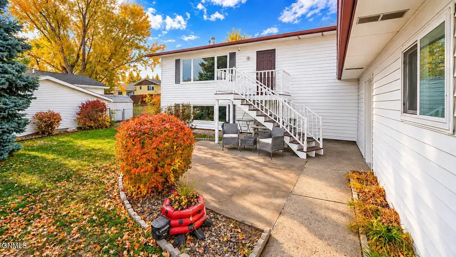 1309 17th Street Se, Mandan, ND 58554 - #2