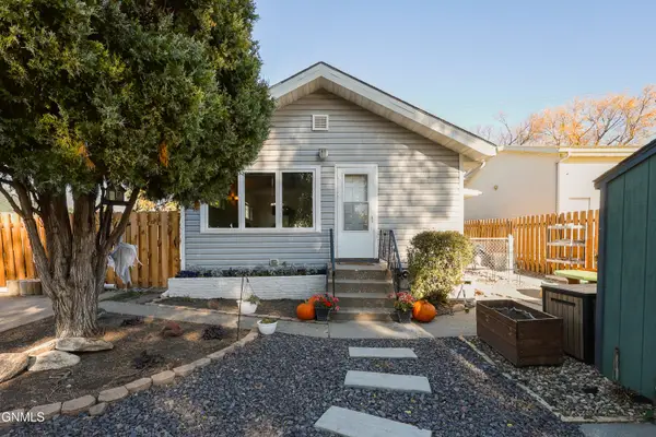 714 Avenue A W, Bismarck, ND 58501