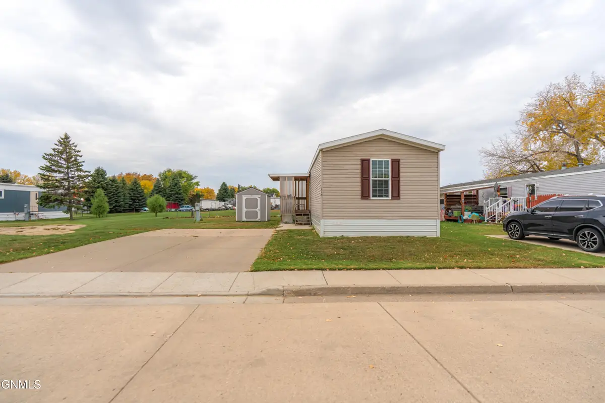 116 New Jersey Street, Bismarck, ND 58504 - #1