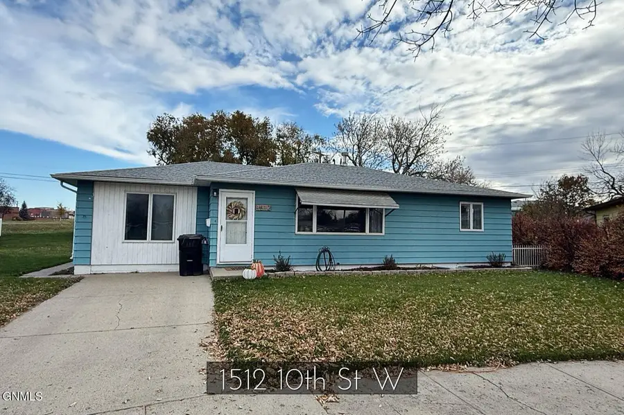 1512 10th Street W, Williston, ND 58801 - #2