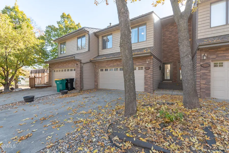 103 W Ave A W, Bismarck, ND 58501 - #2