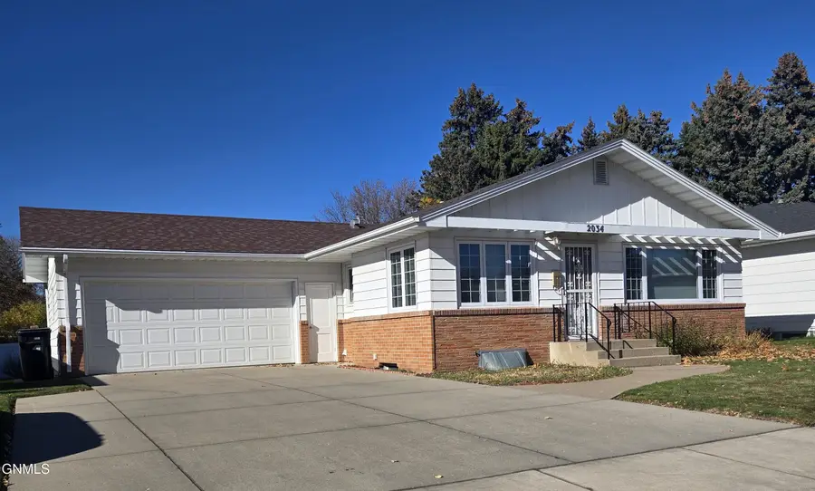 2034 2nd Street N, Bismarck, ND 58501 - #2