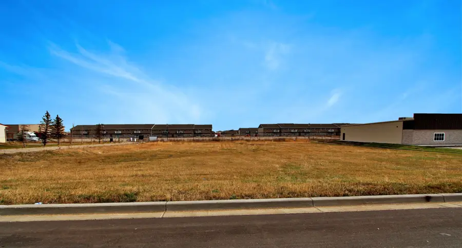 3630 N BROADWAY, Minot, ND 58703 - Image #2