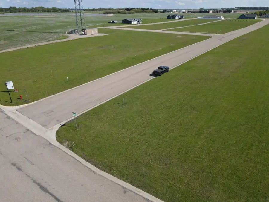 Chalmers 1st Addn B6 L2, Rugby, ND 58368 - Image #2