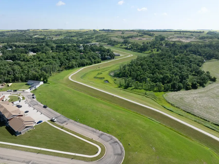 333 RIVERWOOD DR., Burlington, ND 58722 - Image #3