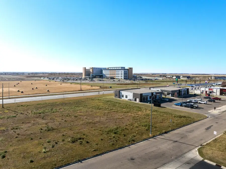 2101 36th Ave, Minot, ND 58701 - Image #2