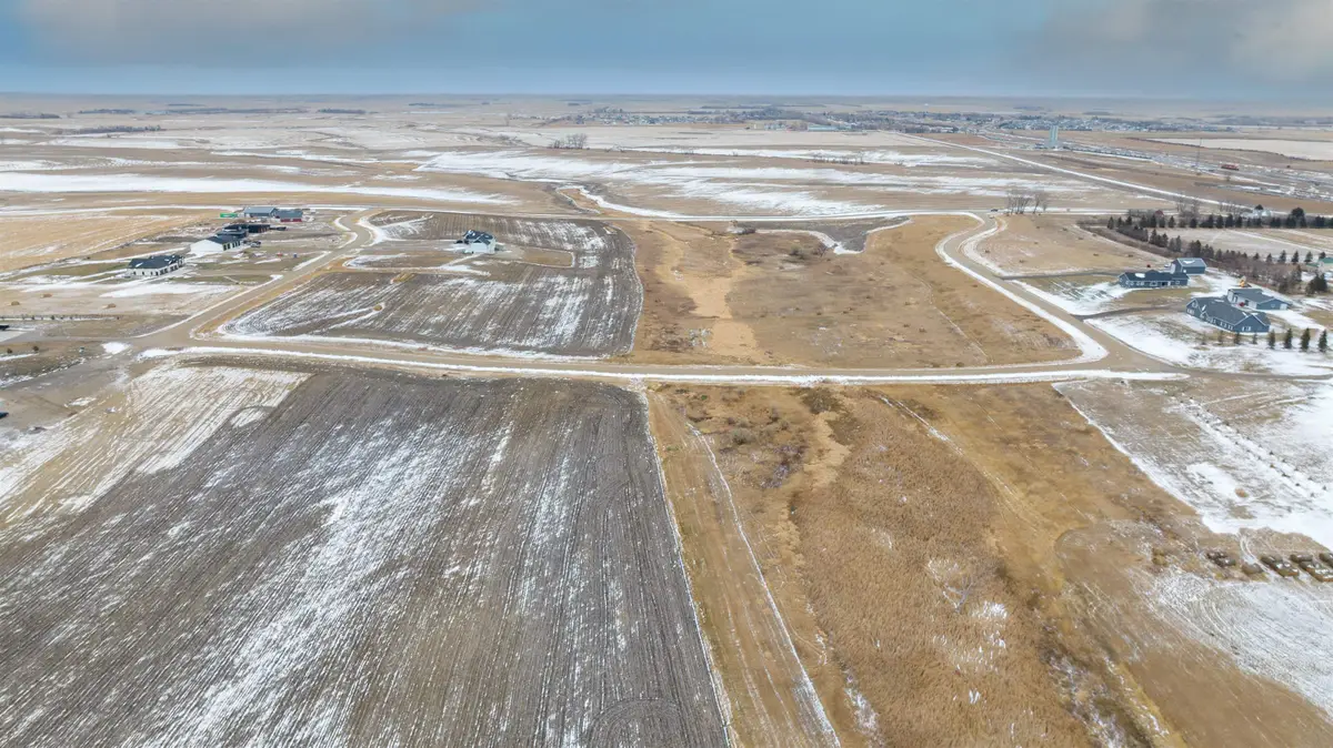 8551 5TH AVE NE, Minot, ND 58703 - Image #1