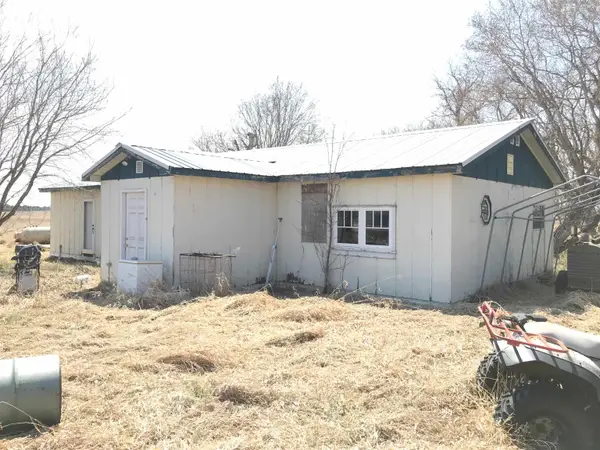 1560 NW 92nd St, Maxbass, ND 58760