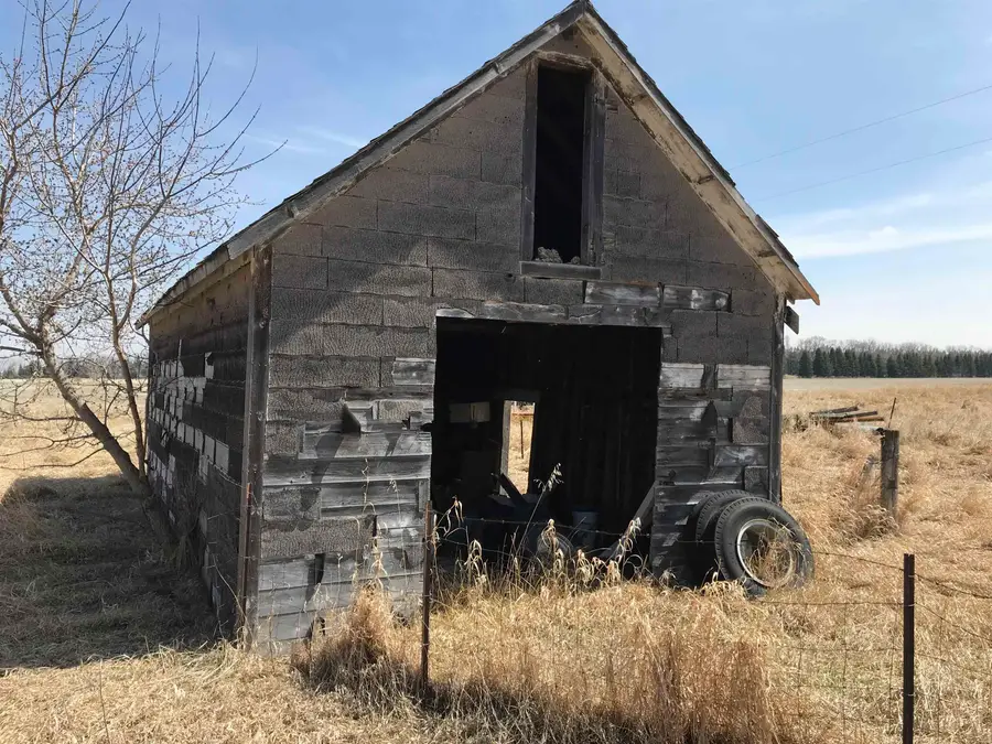 1560 NW 92nd St, Maxbass, ND 58760 - Image #2