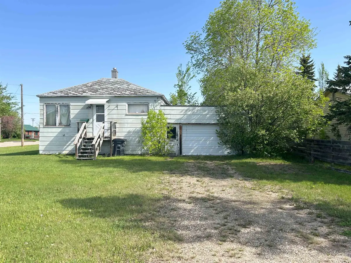 106 NW 5th St, Mohall, ND 58761 - Image #1