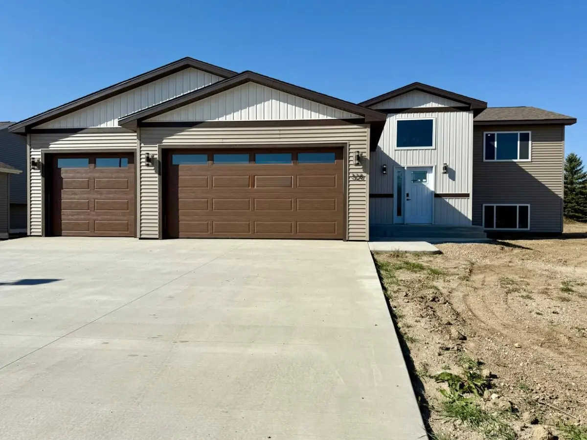 328 7th Ave. SW, Surrey, ND 58785 - Image #1